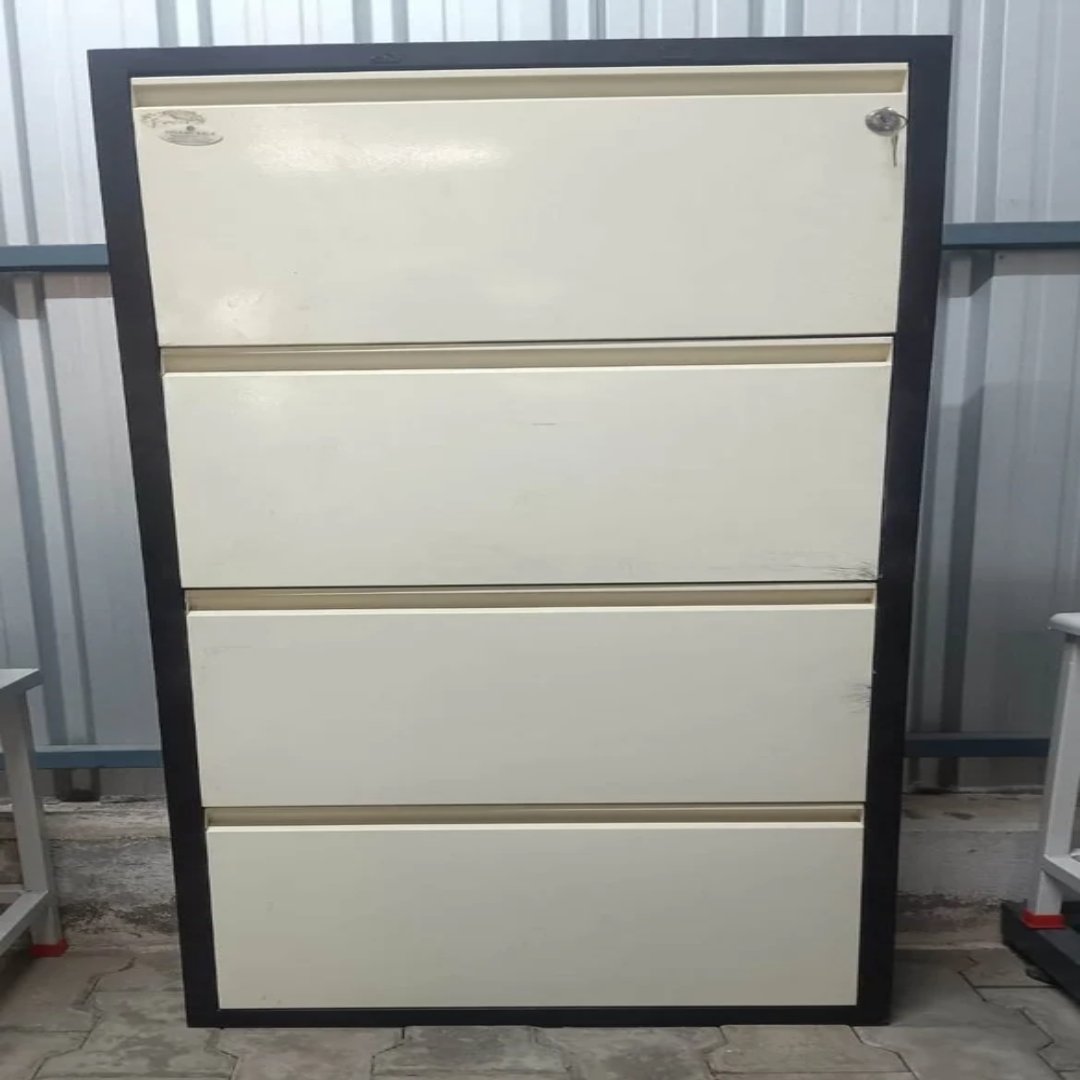 Mild Steel Powder Coated Shoe Stand Closed Type Cabinets