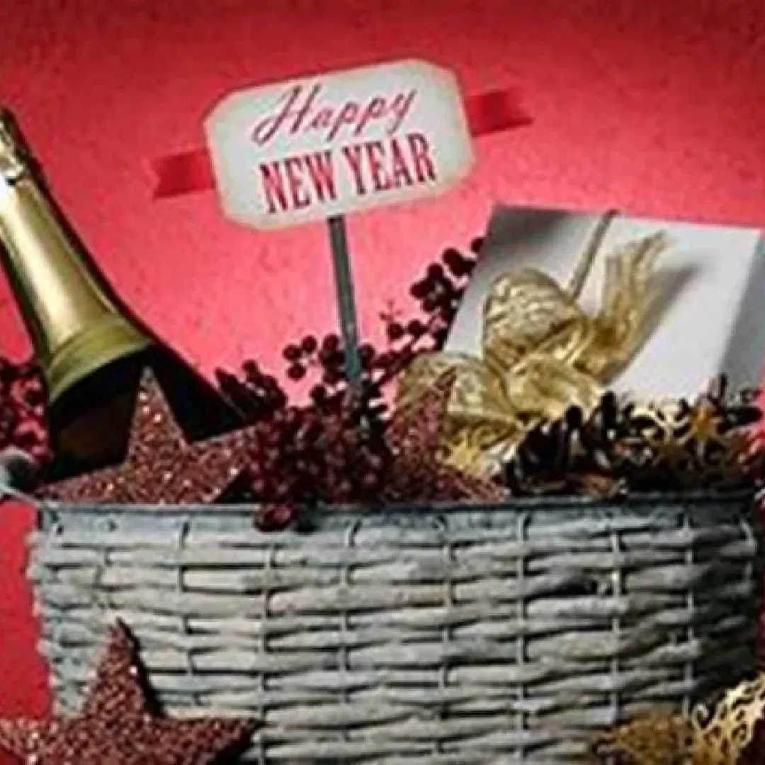 Customizable New Year Gift Box Perfect for Gifting