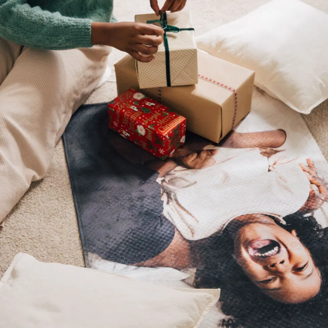 Design Your Custom Made Rugs Easily Online