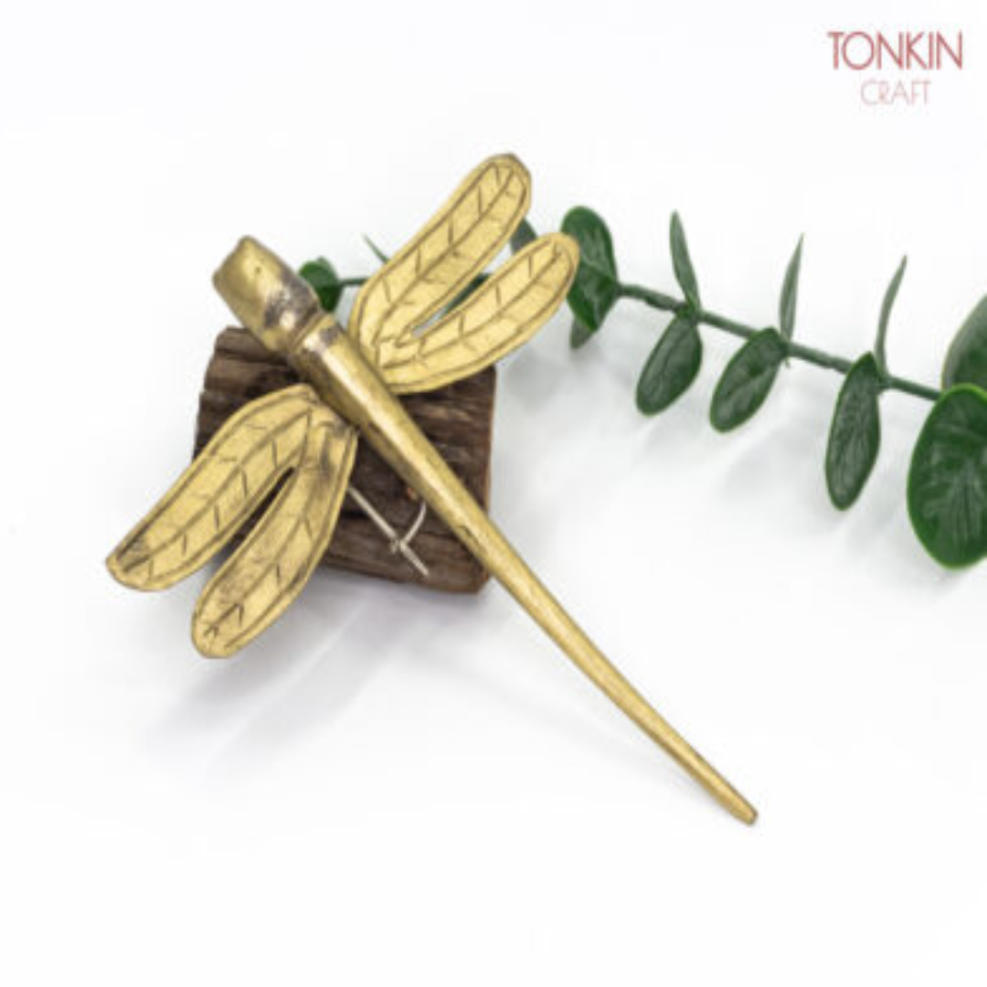 Brass Dragonfly Brooch Pin for Fashion Lovers Online