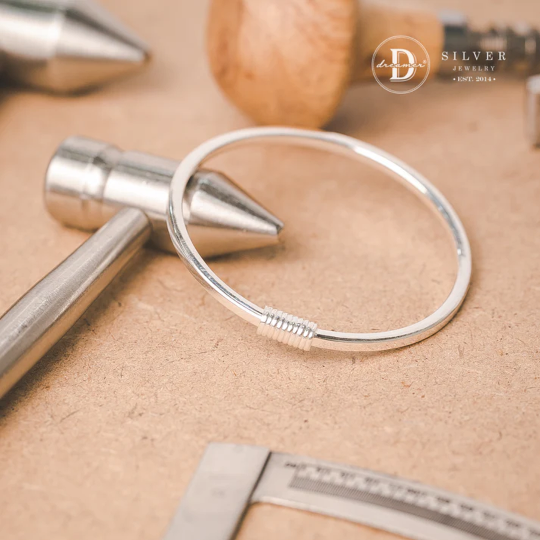 Solid 950 Silver Unisex Bangle For Sale