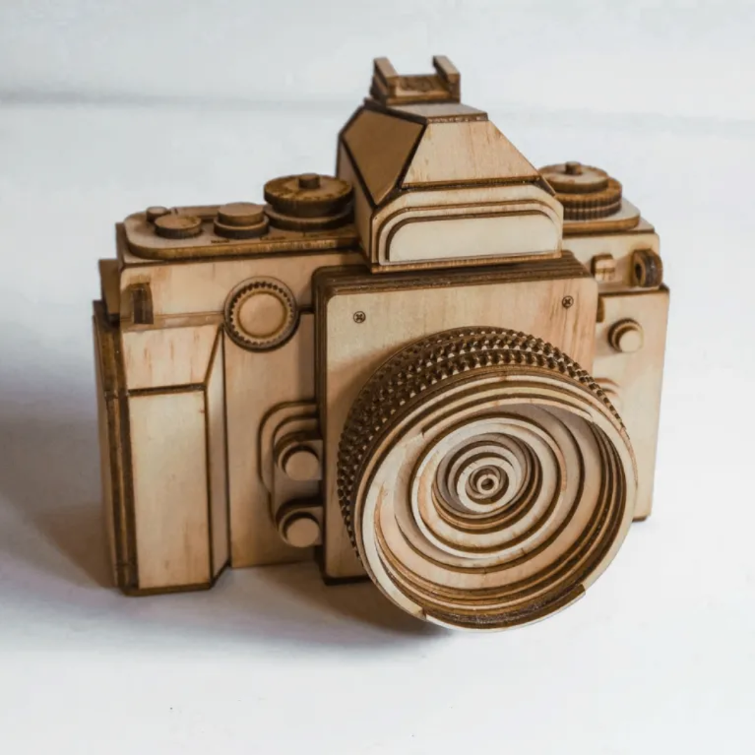 Real Scale Nikon AF-S Wooden Camera Model Kit