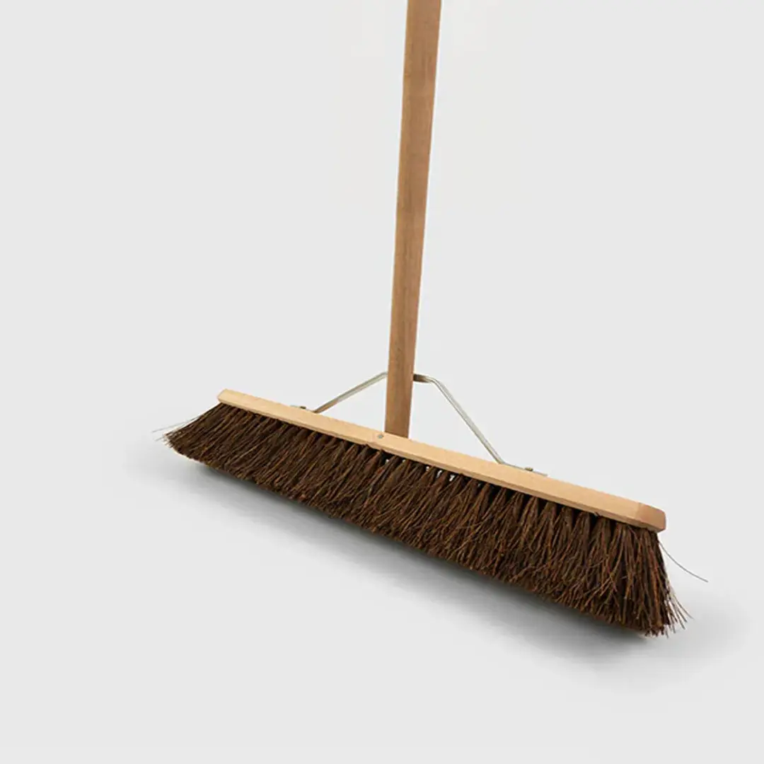 Wooden Platform Broom Supplier – Medium Stiff Bristles | United Kingdom