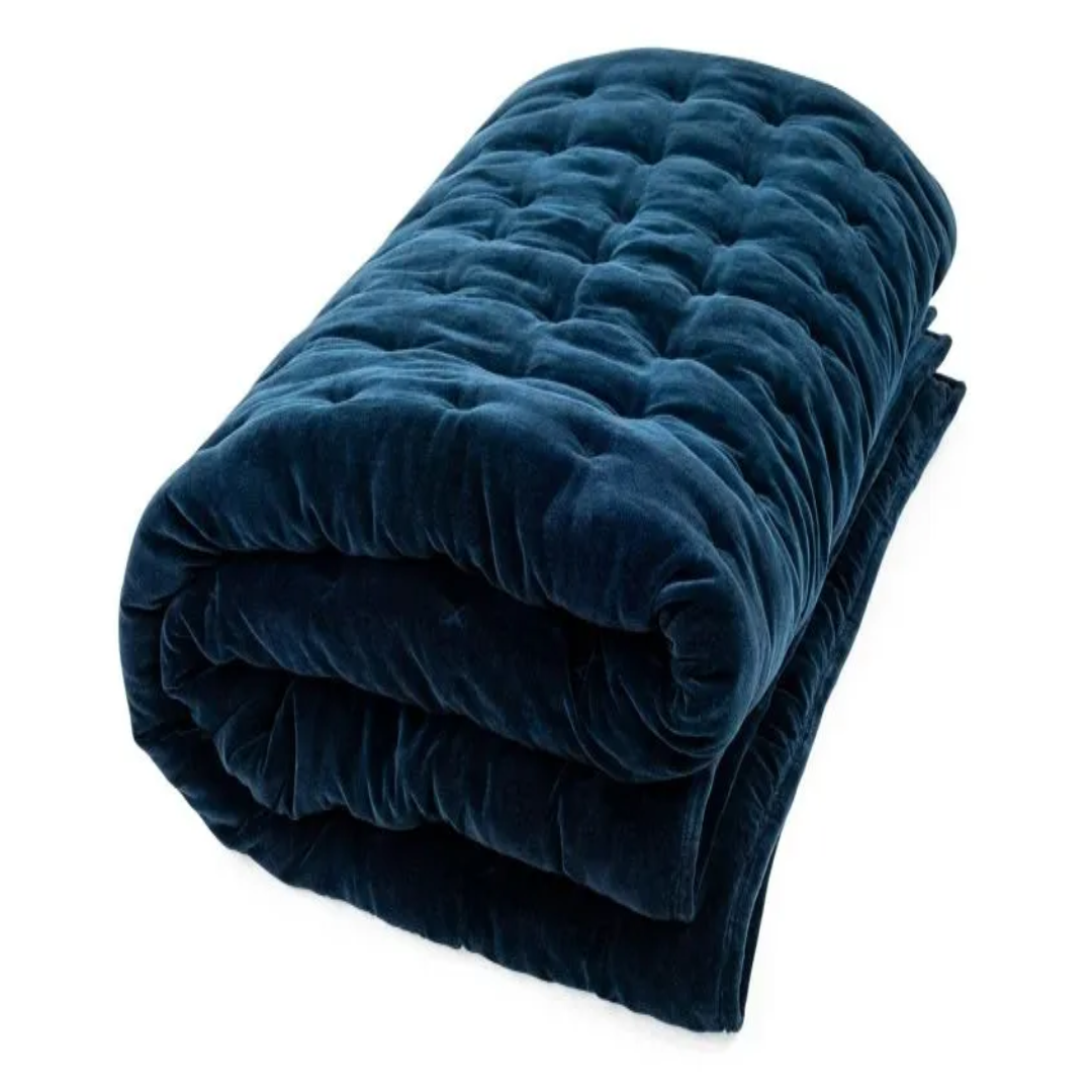 Midnight Blue Velvet Quilt – Premium Bedding Supplier UK
